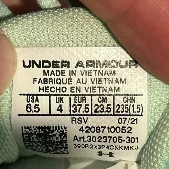 Size 6.5 UNDER ARMOUR WOMEN BREATHE TR 3 GREEN/WHT RUNNING SHOES New No Box - Picture 9 of 9